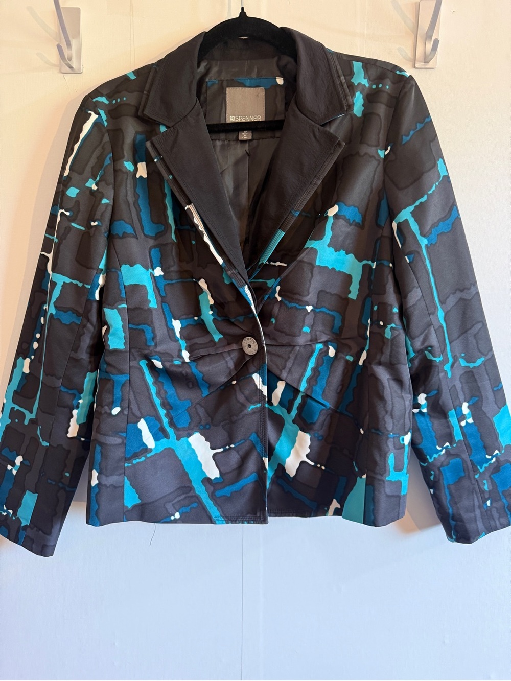 Spanner Women’s Size 10 Abstract Print Blazer Black Teal White Statement Jacket